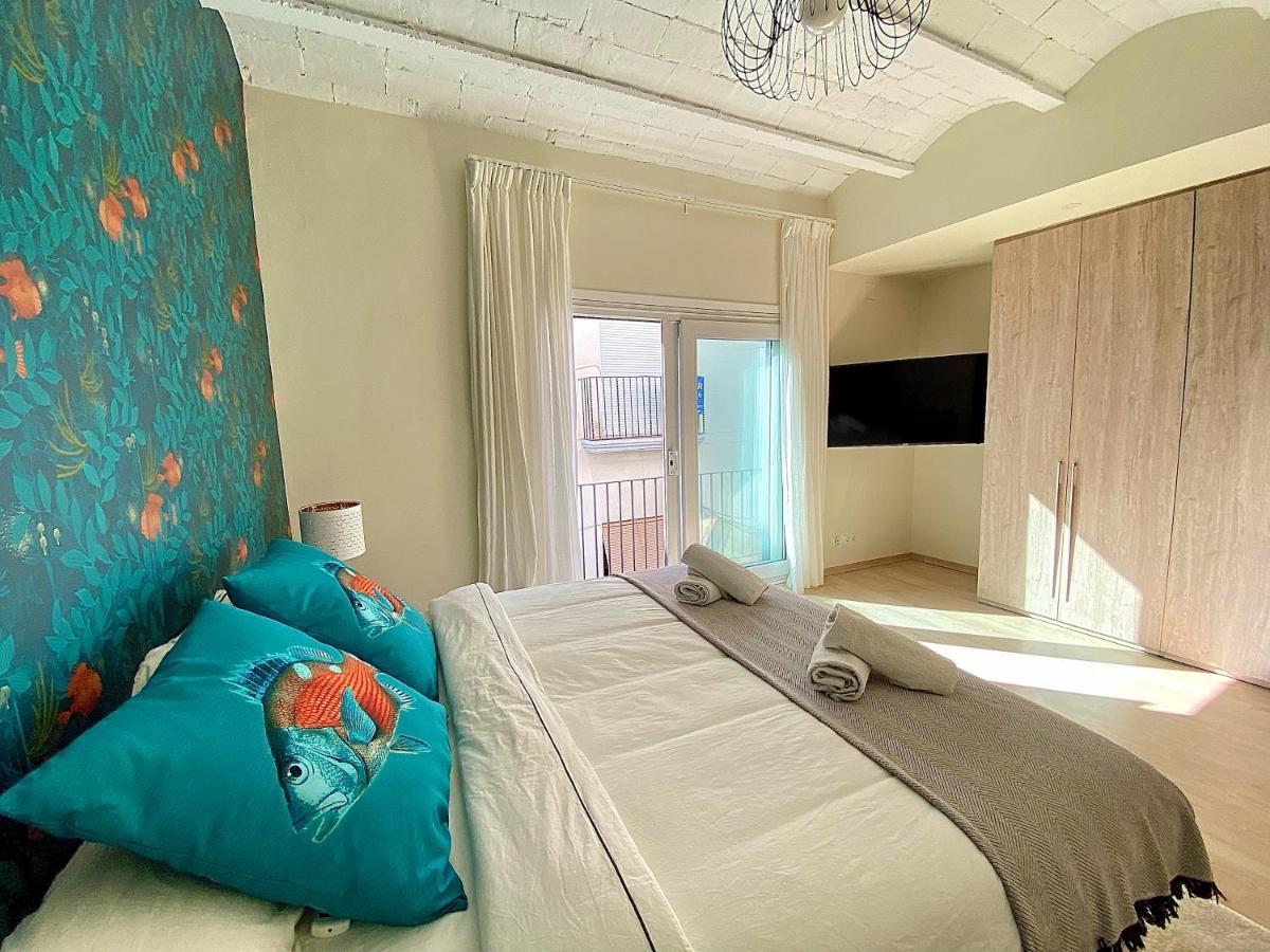 Abbott Apartment - 1 Min From The Beach - 100M2 - Sleeps 8 Sitges Eksteriør bilde